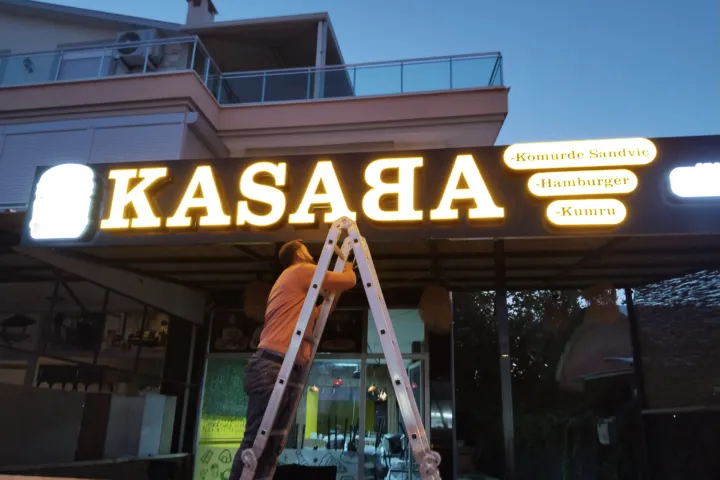 Kutay Tabela İzmir tabela ve reklam uygulaması